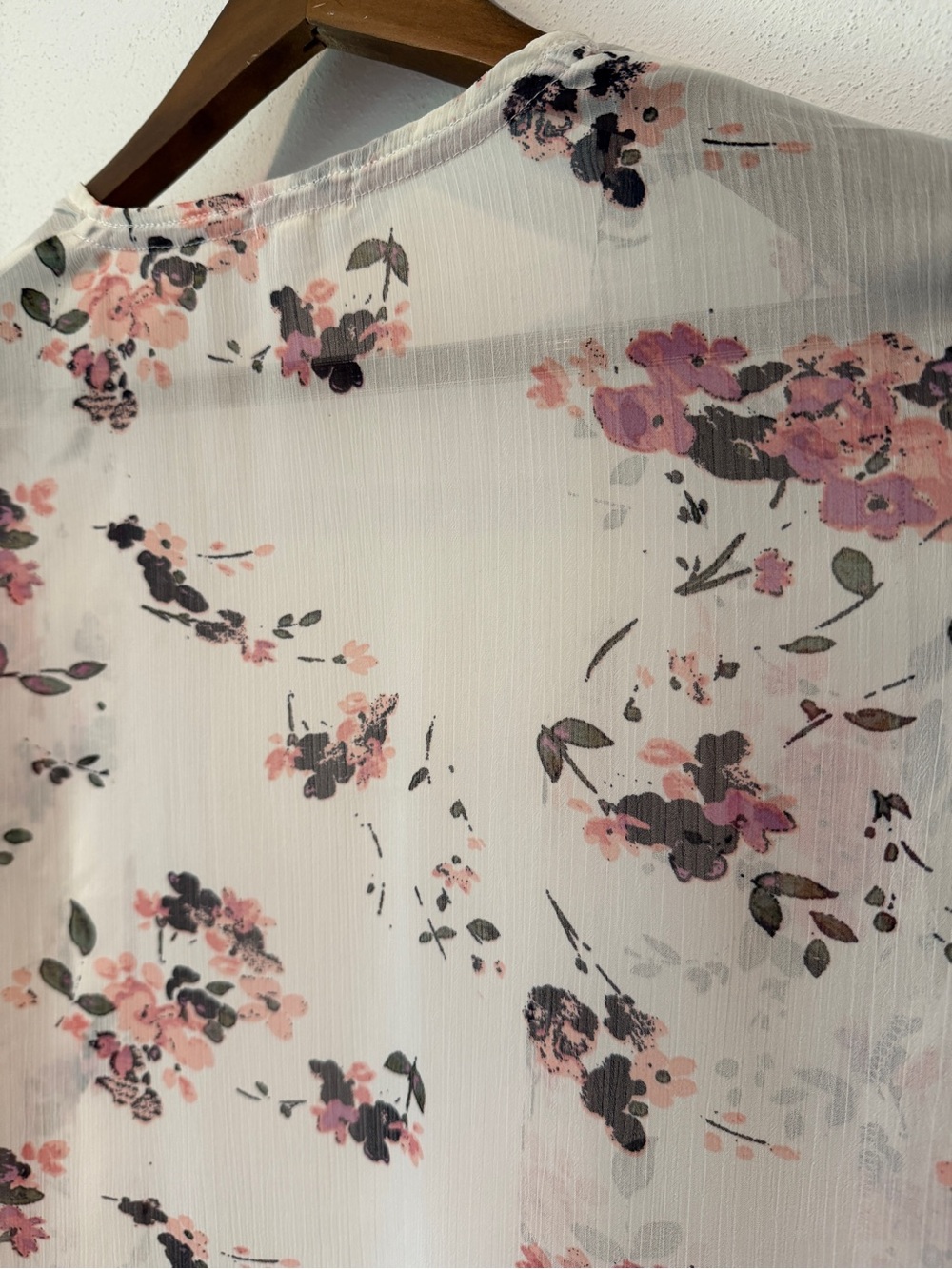 Mason & Belle Sheer Open Front Floral Sheer Tunic Kimono Lace Crochet Hem Beachy - Picture 7 of 7